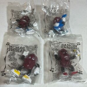 Collection 4 Hardee’s Dancing Raisens From 1988